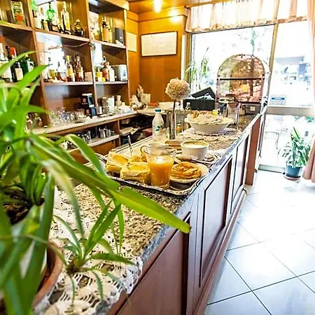 מלון Ristorante San Carlo סלסומאג'יורה טרמה