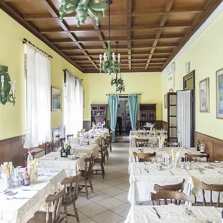 Ristorante San Carlo מלון סלסומאג'יורה טרמה